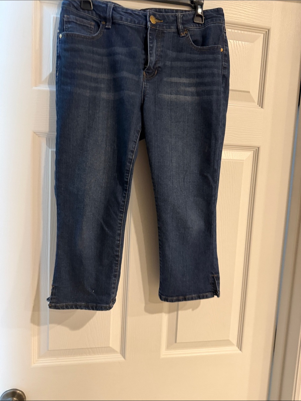 Women’s Dark Blue 7/8 Capri Jeans